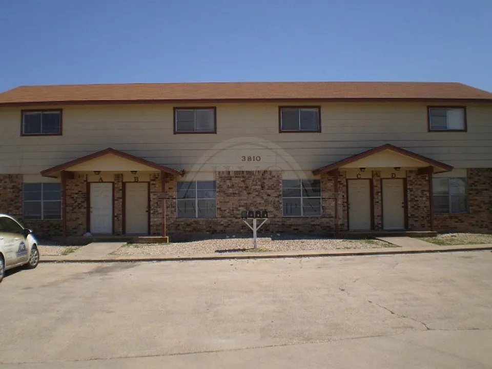 3810 Charolais, Killeen