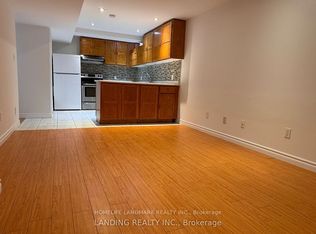 138 Keffer Cir, Newmarket, ON L3X 1R8