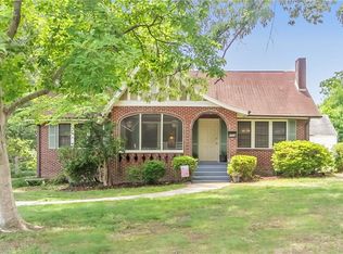 1518 W Davis St, Burlington, NC 27215