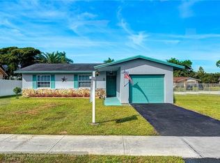 12800 SW 10th Mnr, Davie, FL 33325
