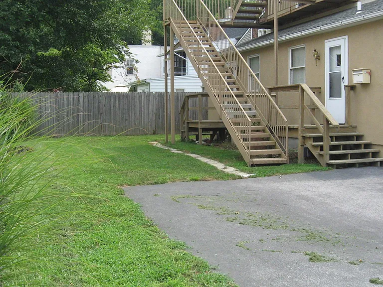 203 Bridge St #1 — Photo 10