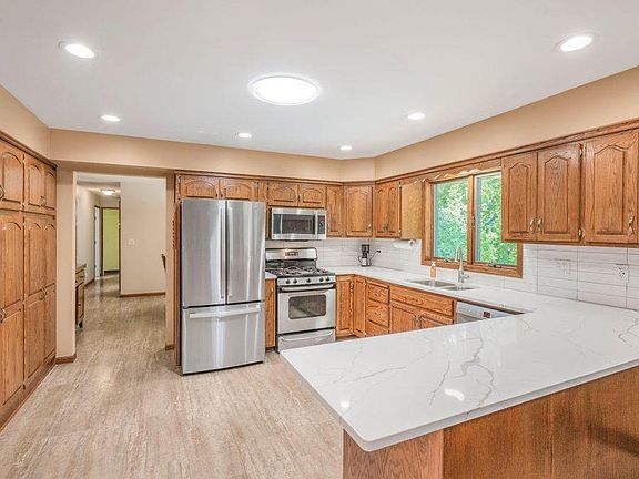 4th image of 7261 Mill Rd