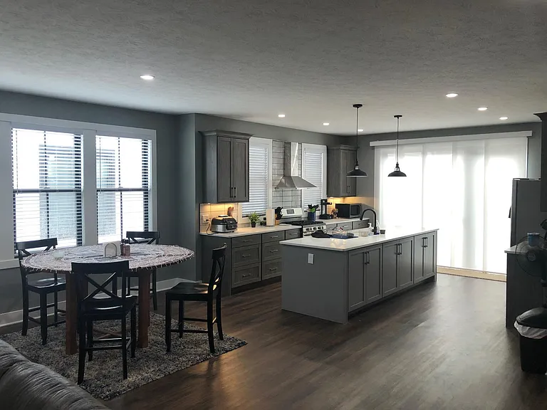 1622 Carrollton Ave — Photo 4