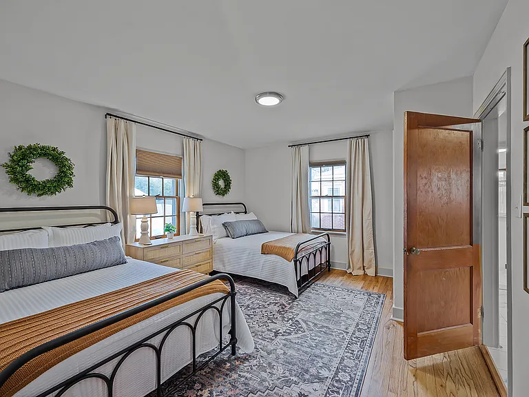 531 Westwood Ave — Photo 7