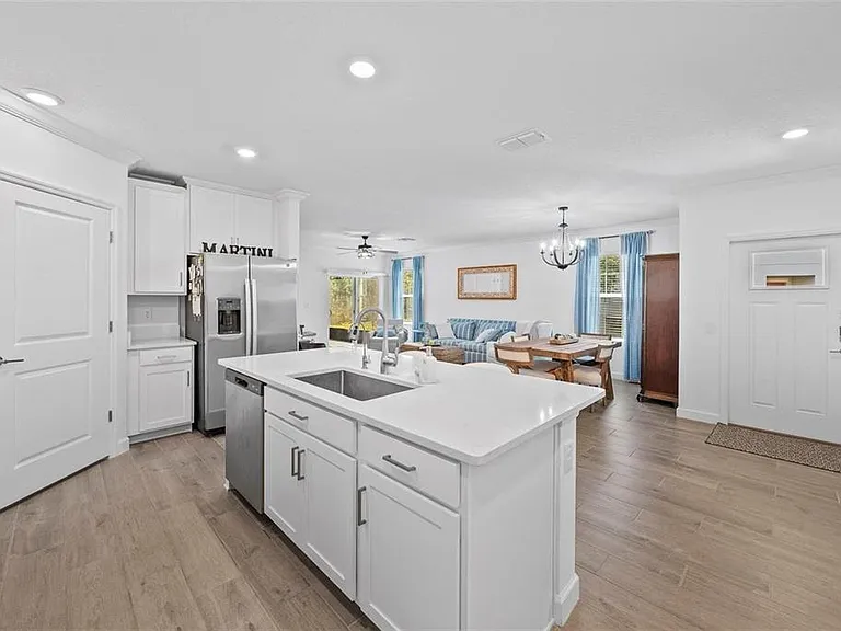 16890 Forge Surf St — Photo 9