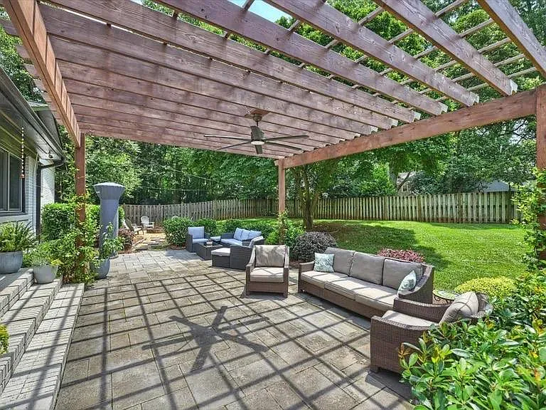 6139 Candlewood Dr — Photo 22