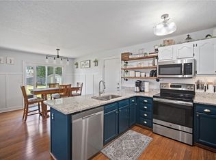 204 Walnut Dr NW, Bondurant, IA 50035
