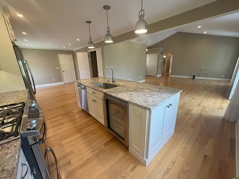 53 Huntleigh Dr — Photo 4