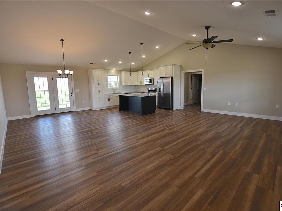 527 Cecilia Smiths Mill Rd, Cecilia, KY 42724 Zillow