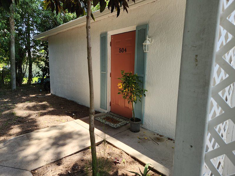 Front door, private