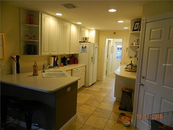 4th image of 5975 Madrano Dr