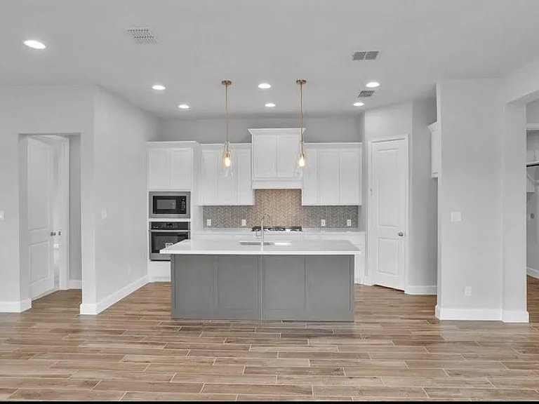 42841 Terraza Blvd — Photo 5