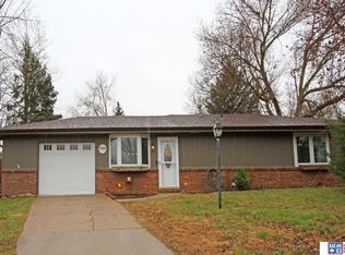 5011 W Champion Ct, Lincoln, NE 68524