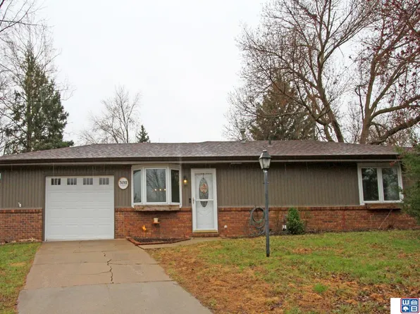 5011 W Champion Ct, Lincoln, NE 68524