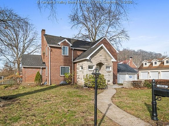 2nd image of 3914 Virginia Ave SE