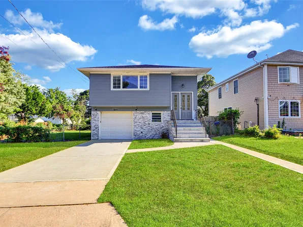 9 Rhodes Lane, West Hempstead, NY 11552