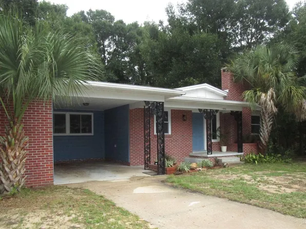 1910 Copley Dr, Pensacola, FL 32503