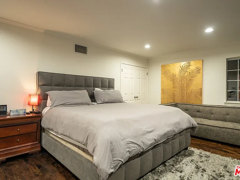2461 Jupiter Dr — Photo 22