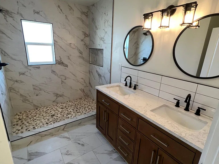 2512 I St — Photo 6