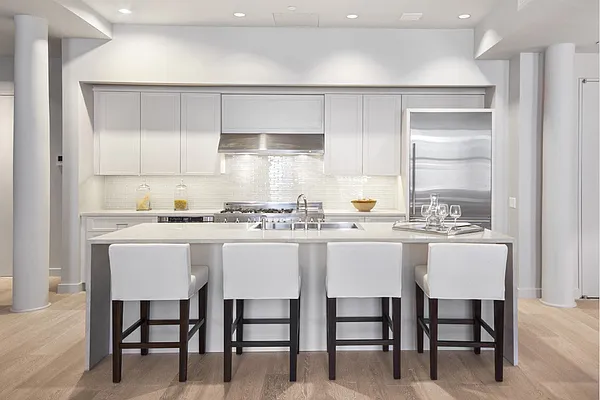 Sold by Stribling | media 19