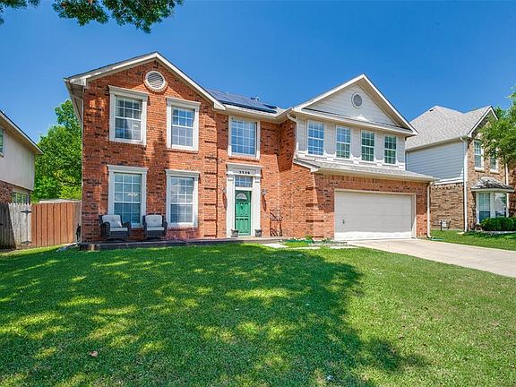 3rd image of 2329 Treyburn Ct