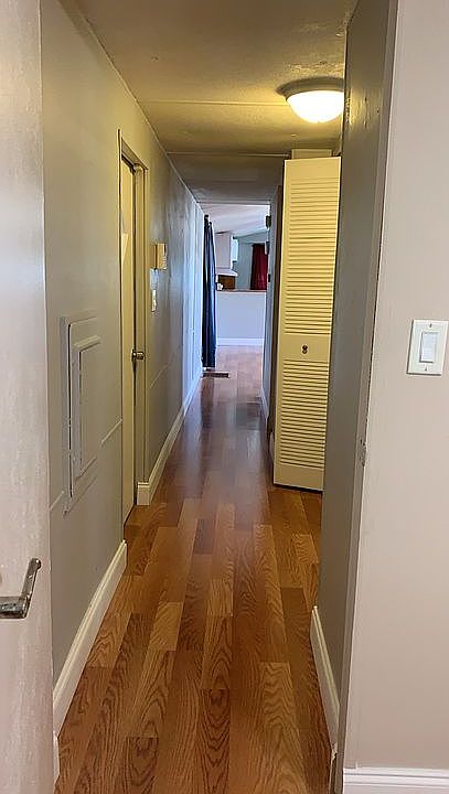 1st image of 320 Dawn St
