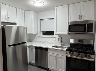 223-18 65th Ave #B, Oakland Gardens, NY 11364
