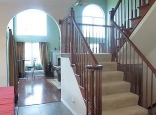 16 Ashton Oak Ct, Florissant, MO 63034