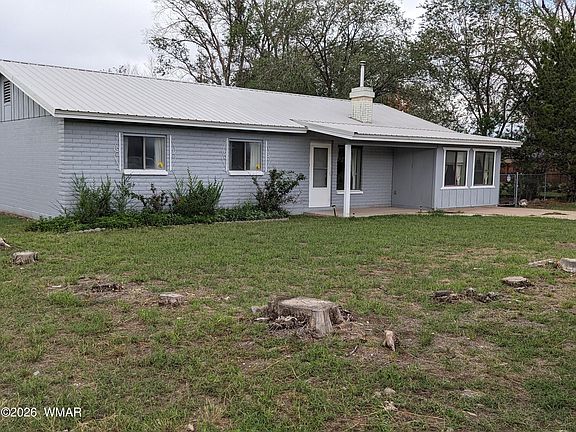 2nd image of 134 W 3rd Pl