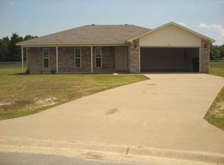 412 Brittney Ln, Jonesboro, AR 72401
