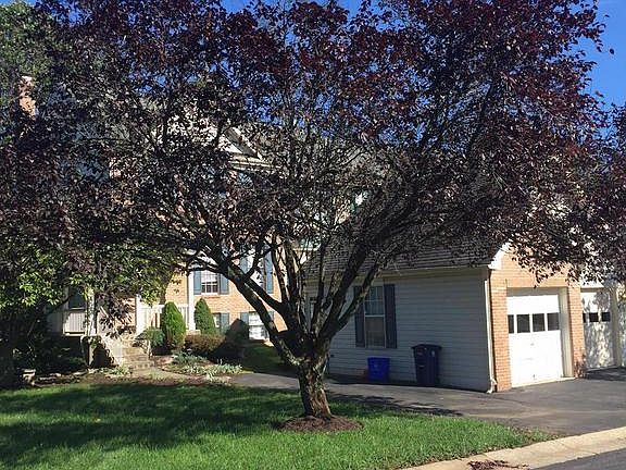 2nd image of 2200 Wintergarden Way