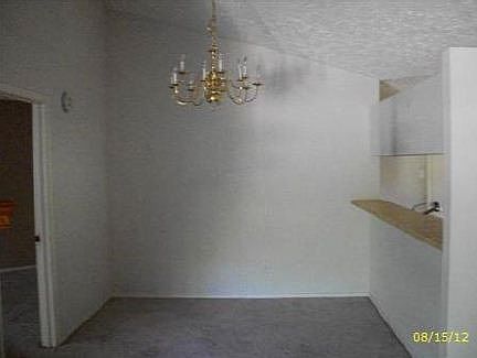 5th image of 15942 Manfield Dr