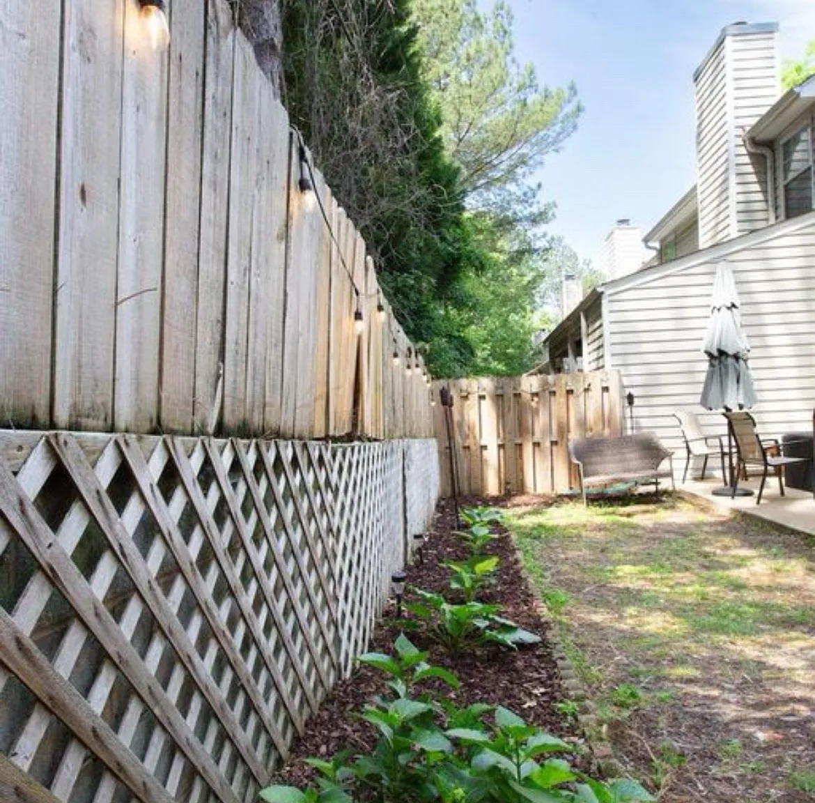144 Sugar Dr — Photo 3