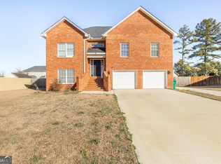 303 Rose Pointe Ct, Bonaire, GA 31005