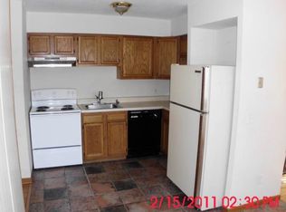 2101 Hillview Rd APT 1, Mounds View, MN 55112