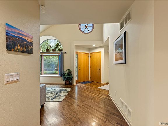 5th image of 2212 Emerald Drive