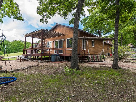 5th image of 684 Breezy Point Ln