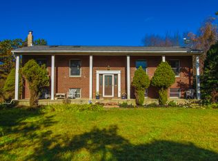 1759 Glacier Dr, Blakeslee, PA 18610