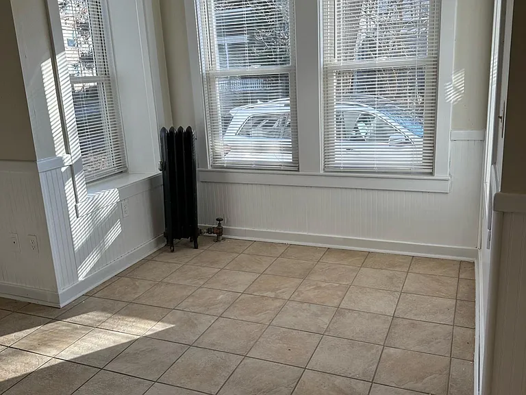 222 Clarendon St — Photo 6