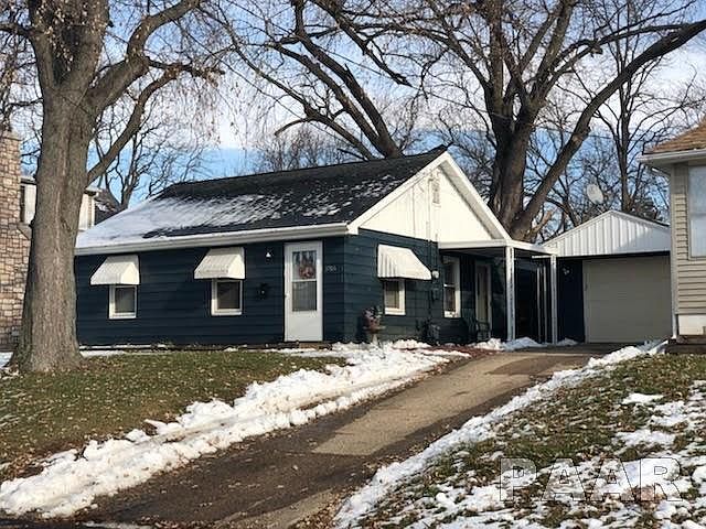 1st image of 3906 N Ashton Ave