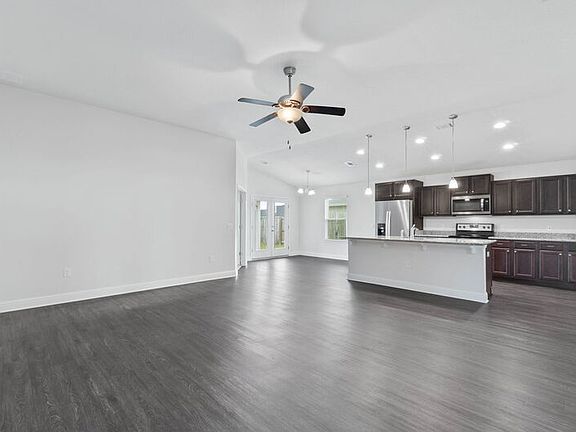 3rd image of 6343 Arbor Ln