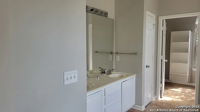 21318 Rio Sabinal — Photo 28