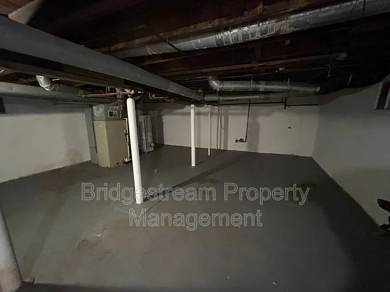 51 S Sperling Ave — Photo 12