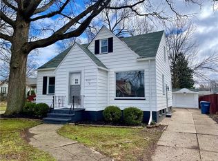 4019 W 226th St, Fairview Park, OH