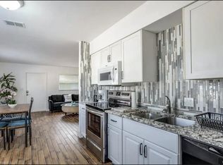 1780 Smugglers CV #A & B, NAPLES, FL 34112