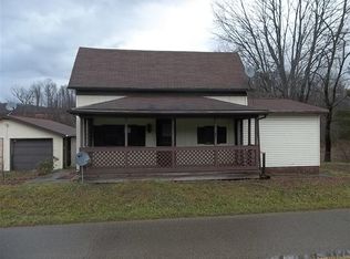 6151 Sour Run Rd, Wellston, OH 45692