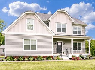 11900 Sugar Hill Dr, Midlothian, VA 23112