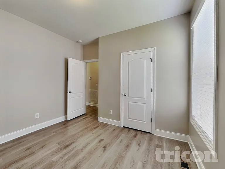 839 S Westland Ave — Photo 11