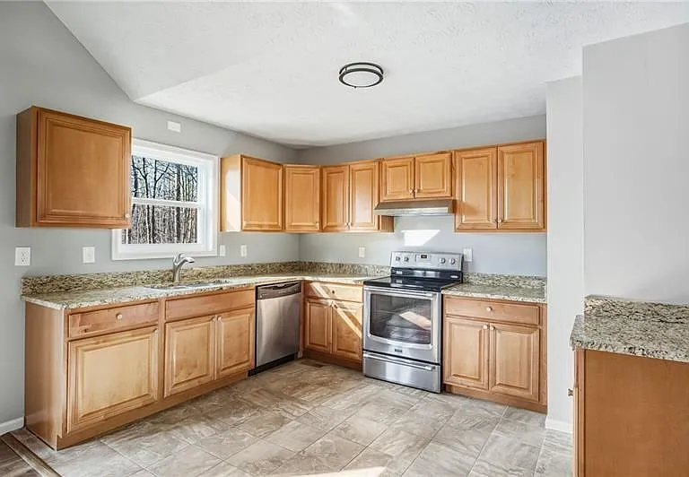 5825 Stonehaven Dr NW — Photo 12