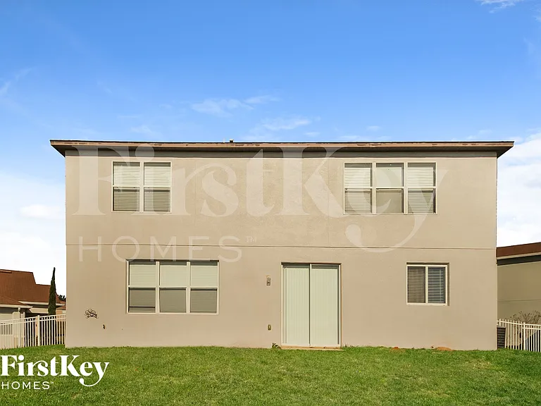 796 Lakeview Pointe Dr — Photo 15